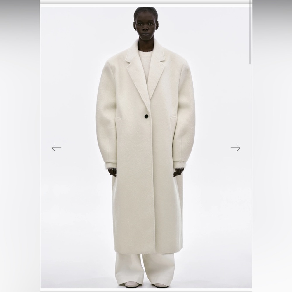 Cocoon Nuevo Coat by Source Unknown in white powder